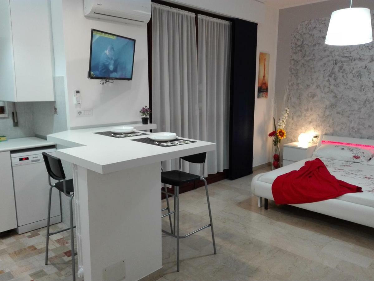 밀라노 Mecenate Cozy Flat 아파트 외부 사진